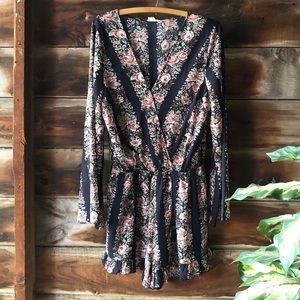 Floral stripe romper black Entro L elastic one-piece ruffle romantic maximalism